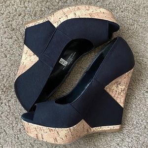 Wedge heels